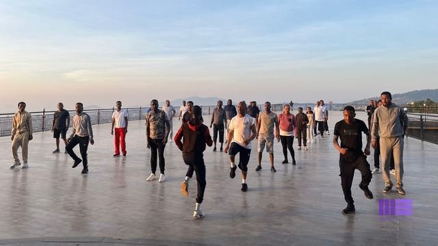 Outdoor team exercise